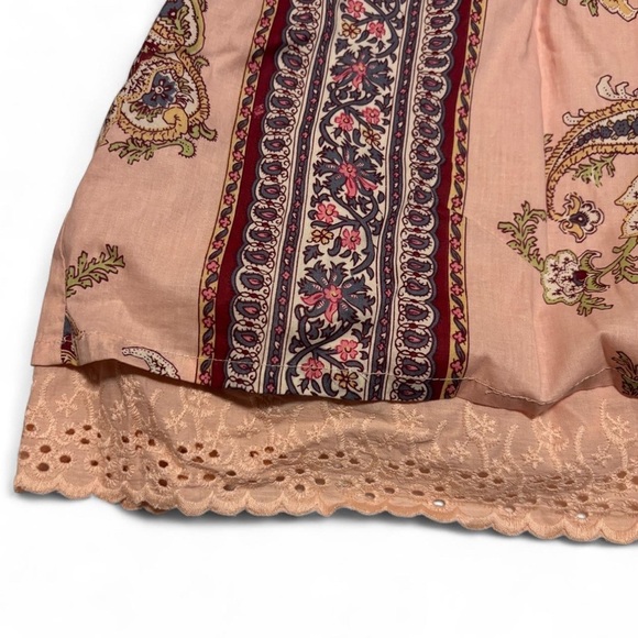 VTG y2k Charlotte Russe Boho Mini Skirt Sz 7 Pink Paisley Smocked Waist Lace Hem - Picture 3 of 4